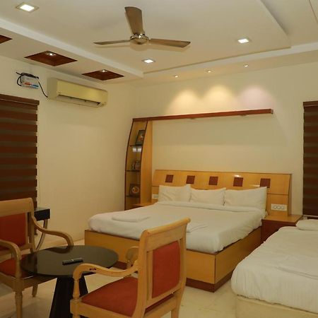 Hill View Paradise - 2Bhk'S & Rooms - A Golden Group Of Premium Home Stays - Тірупаті Екстер'єр фото