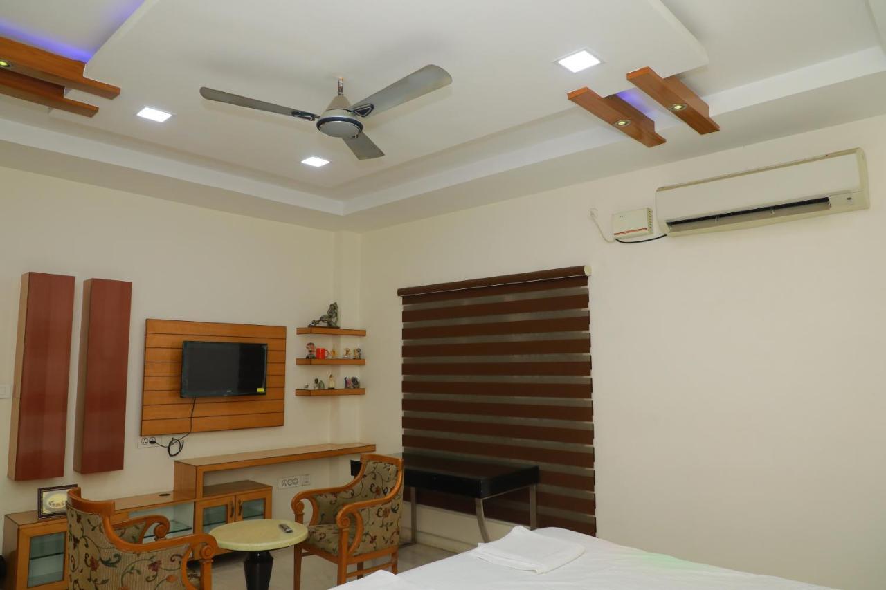 Hill View Paradise - 2Bhk'S & Rooms - A Golden Group Of Premium Home Stays - Тірупаті Екстер'єр фото