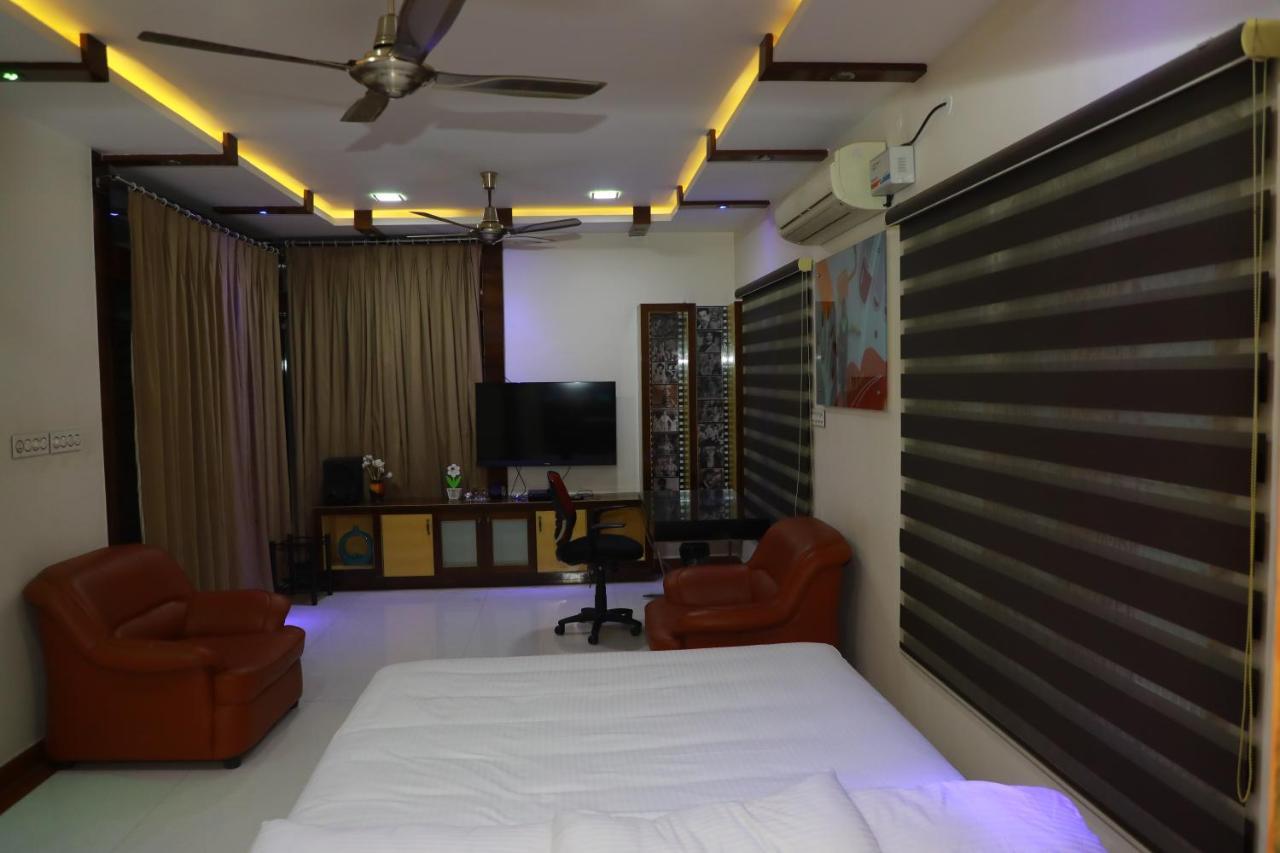 Hill View Paradise - 2Bhk'S & Rooms - A Golden Group Of Premium Home Stays - Тірупаті Екстер'єр фото